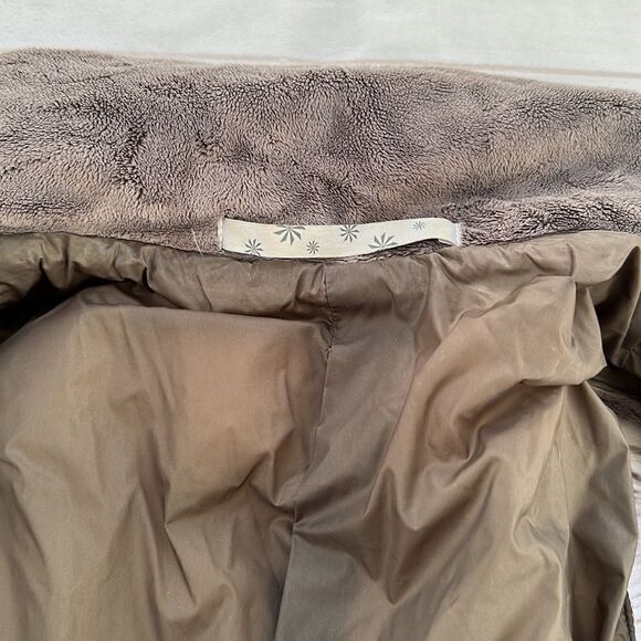 Athleta Full Zip Brown Vest - Picture 5 of 9